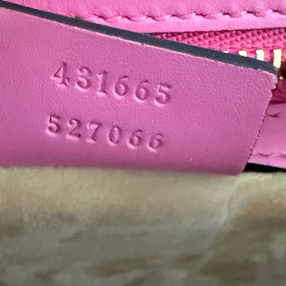 GUCCI Medium Sylvia Top Handle Bag in Pink ~ Excellent Condition w/cards - Picture 13 of 16